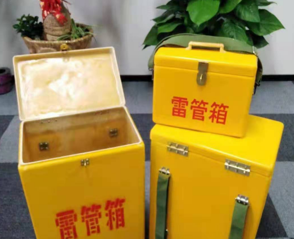 云浮玻璃钢雷管箱有哪些特点